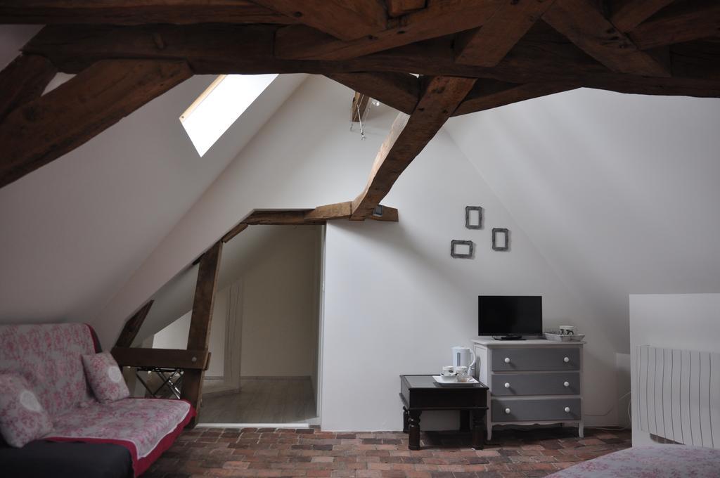 B&B Le Relais Des Saints Peres Auxerre Room photo
