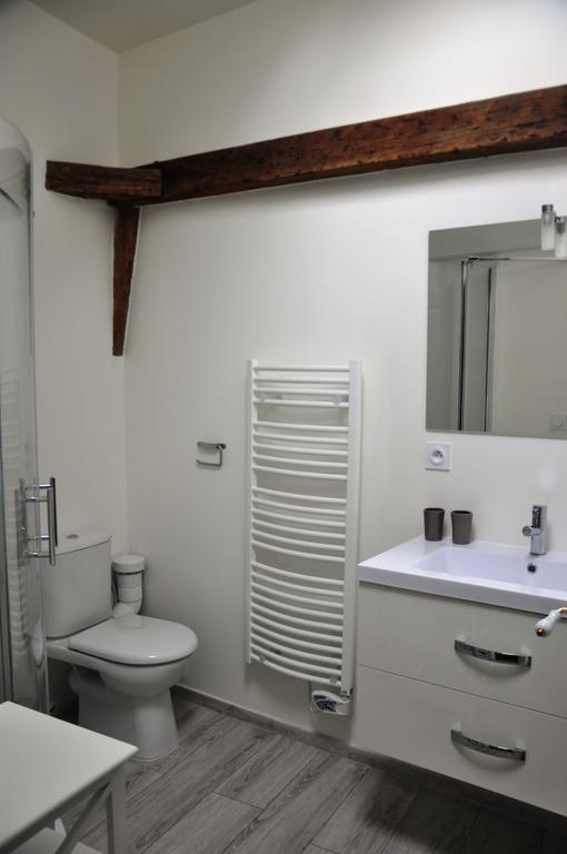 B&B Le Relais Des Saints Peres Auxerre Exterior photo